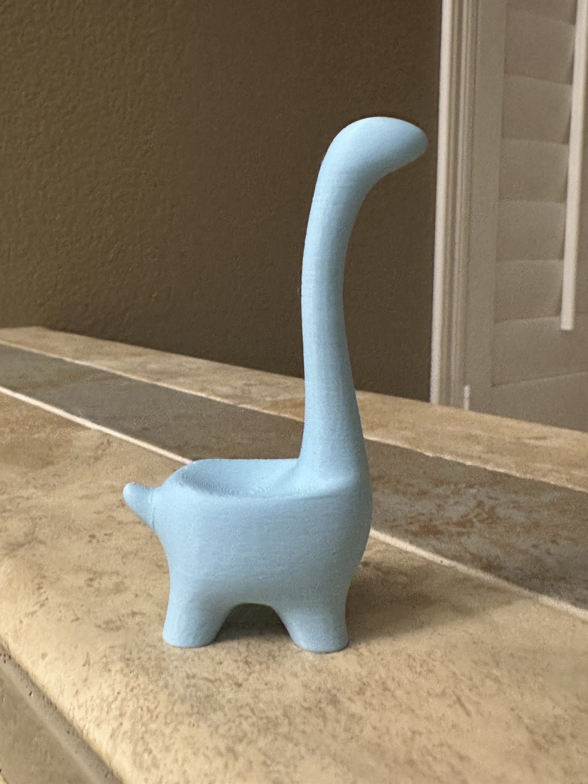 Light blue Ringosaurus ring holder